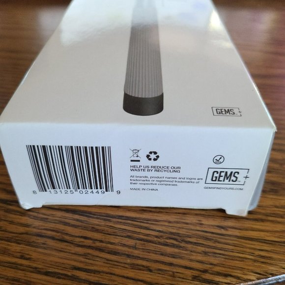 NIB GEMS Universal Telescoping Selfie Handle Stick With Shutter Button  GRAY - Picture 5 of 6